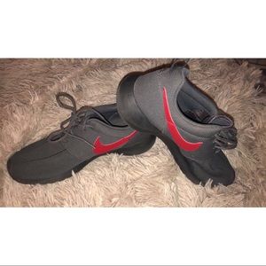 Roshe Nike❤️